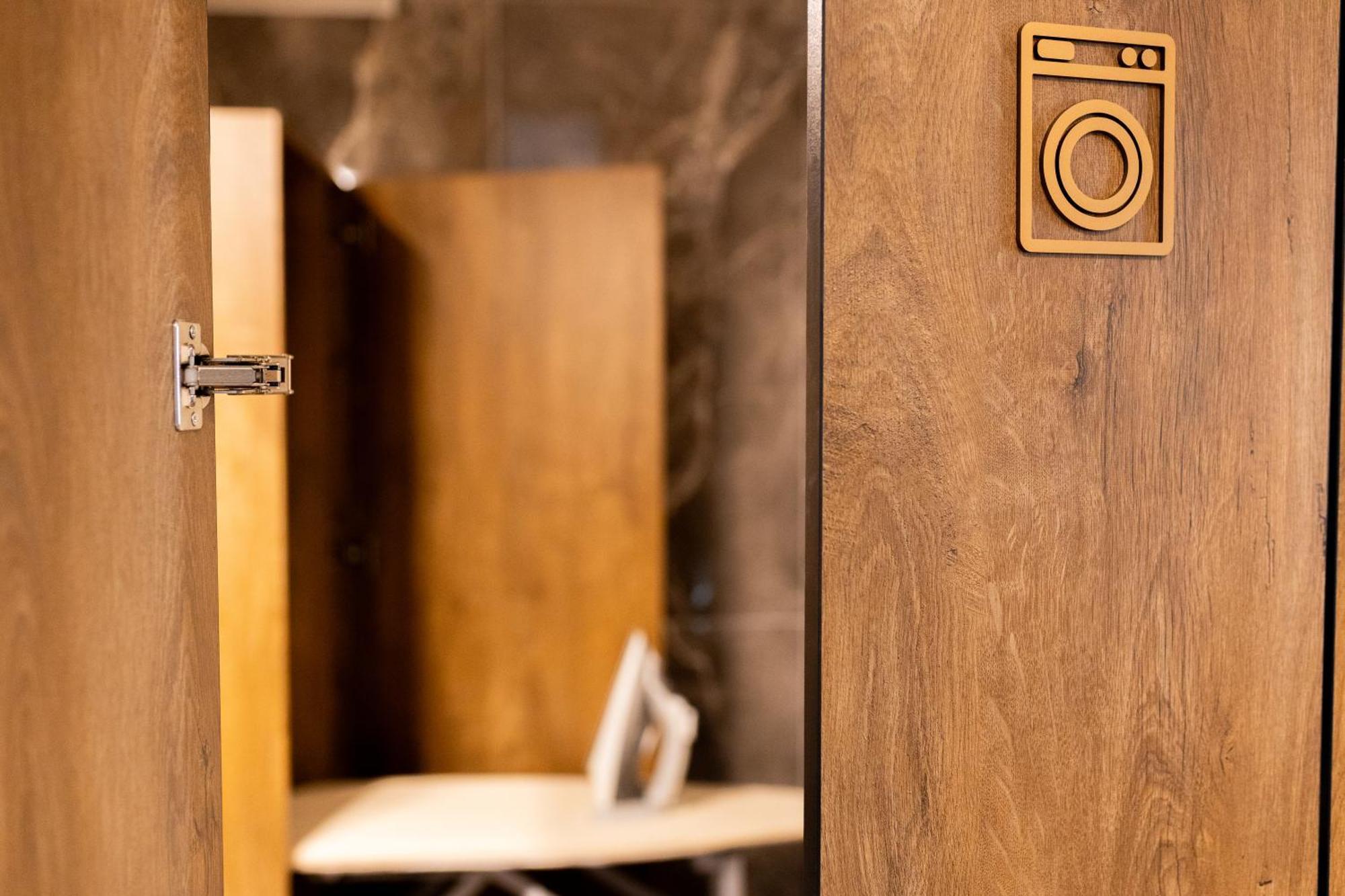 Four Sisters Luxury Rooms In Siauliai Экстерьер фото