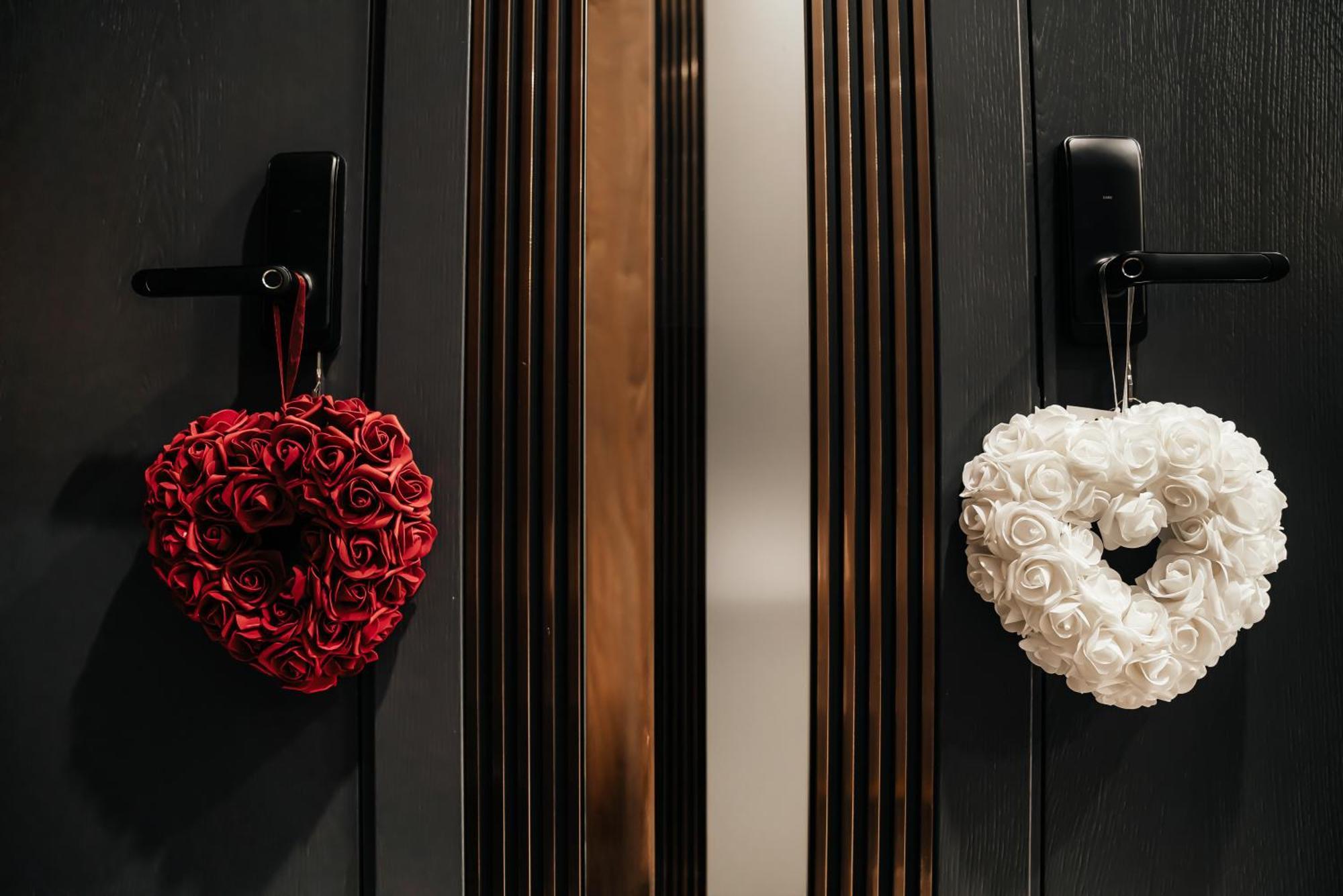 Four Sisters Luxury Rooms In Siauliai Экстерьер фото