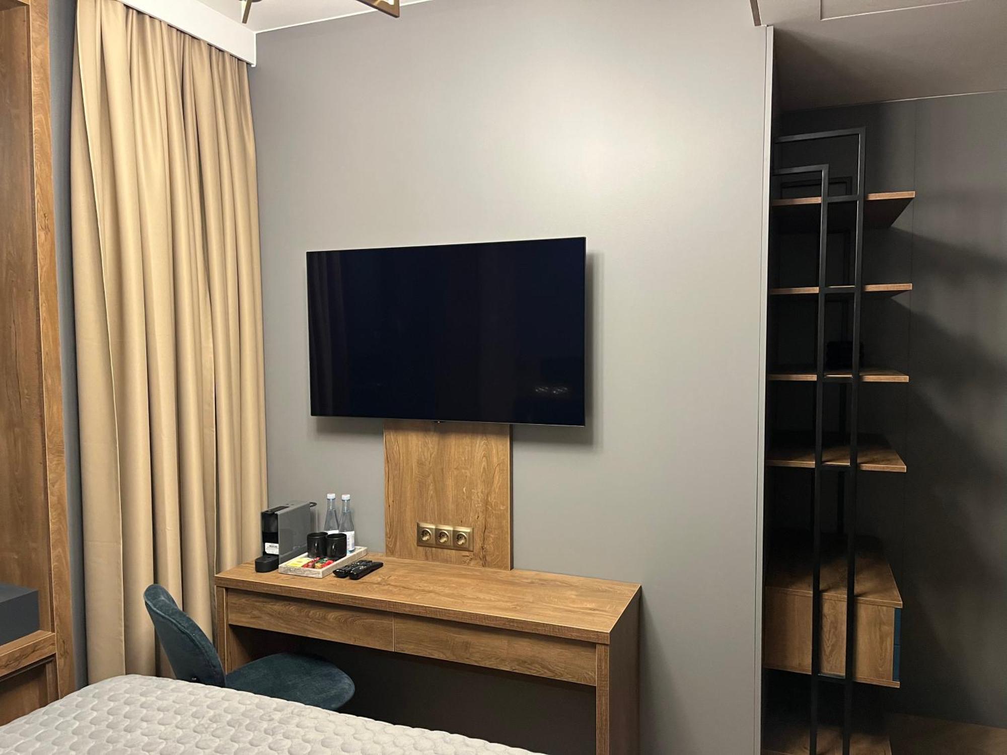 Four Sisters Luxury Rooms In Siauliai Экстерьер фото